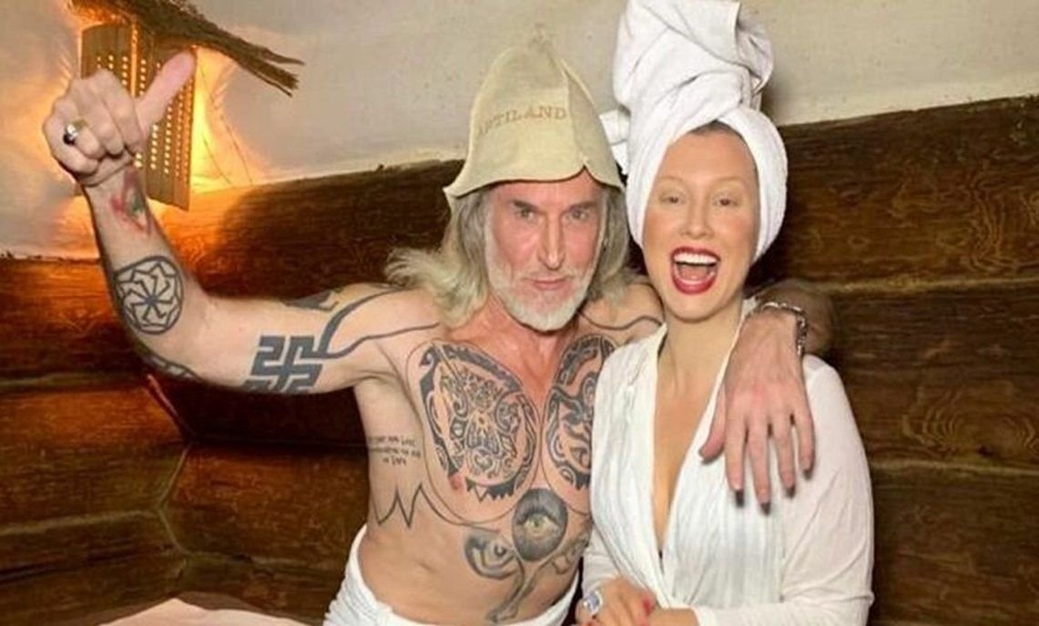 Волочкова и джигурда в бане. Волочкова и джигурда. Волочкова и джигурда танец на дне рождения. Волочкова и джигурда в бане. Пьяная волочкова с джигурдой.