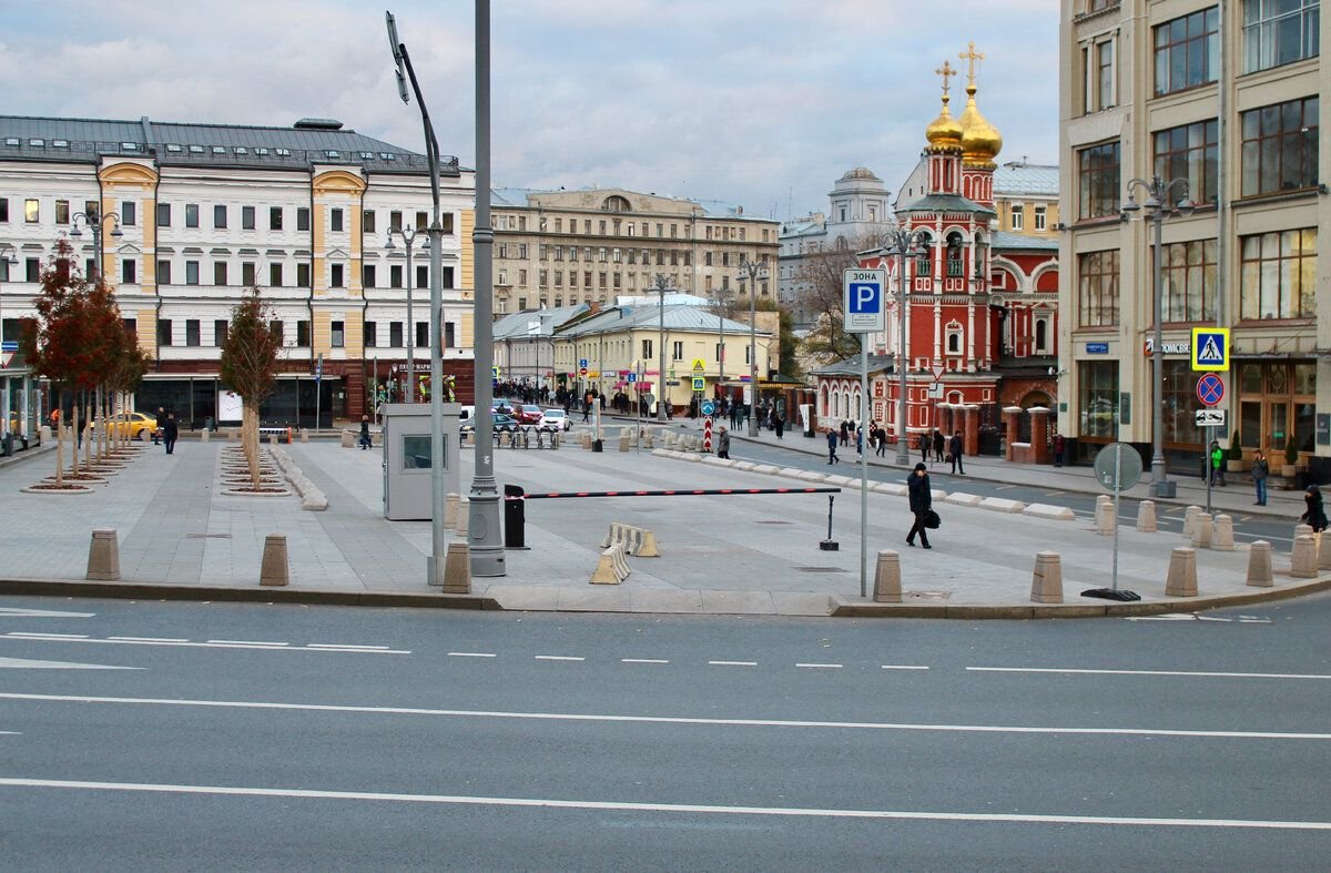 Славянская площадь. Славянска площадь Москва. Славянская площадь Москва. Площадь Китай города в Москве.