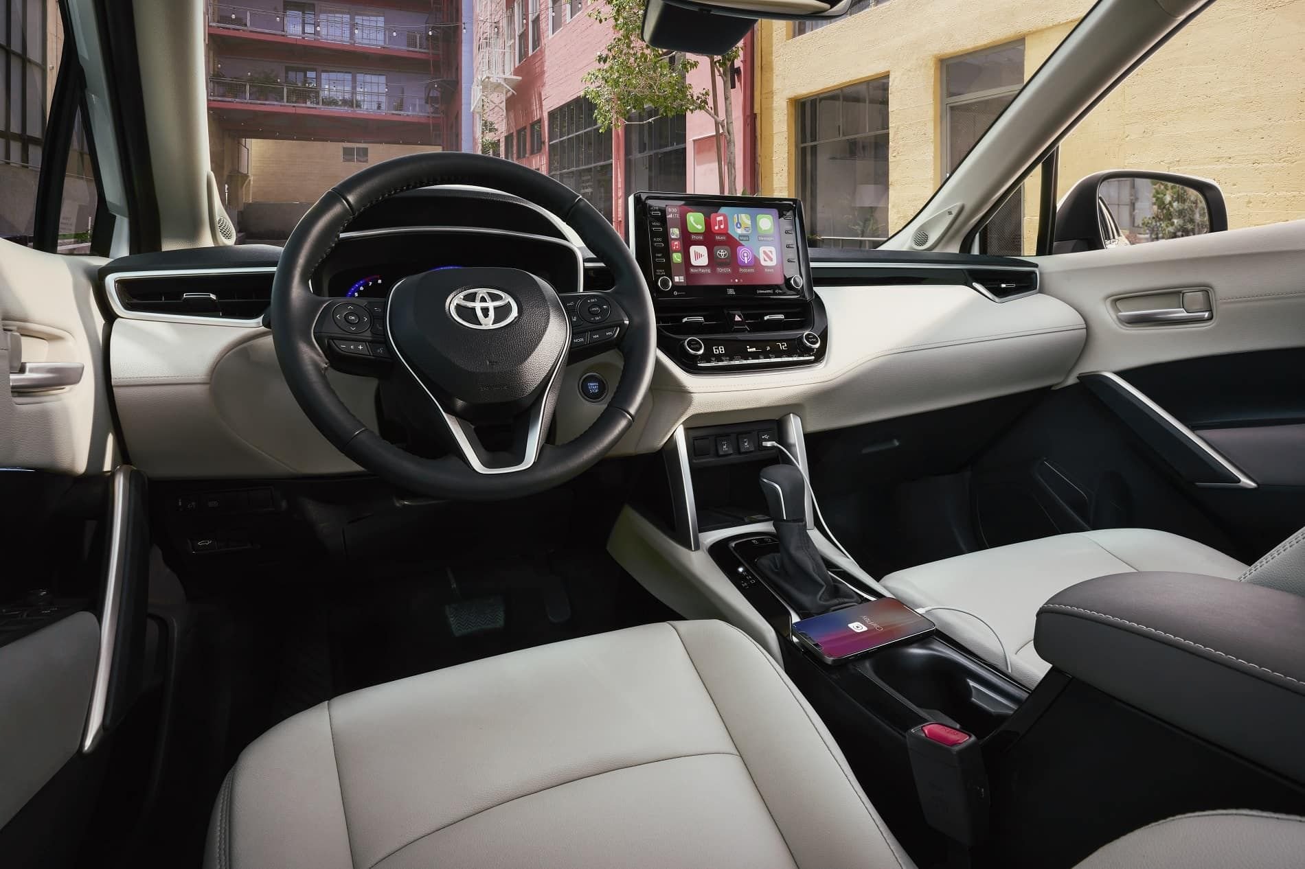 Toyota Corolla Cross 2022 Interior