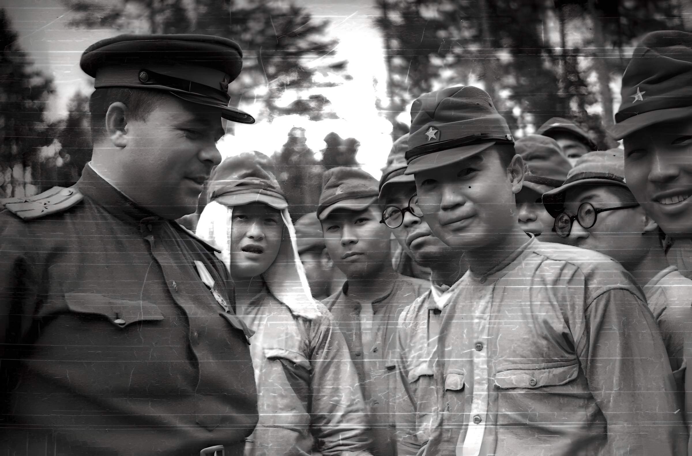 В августе 1945 года. 1945 Японские военнопленные. Советско-японская война 1945. Японские военнопленные 1945 Южный Сахалин. Советско японская 1945.