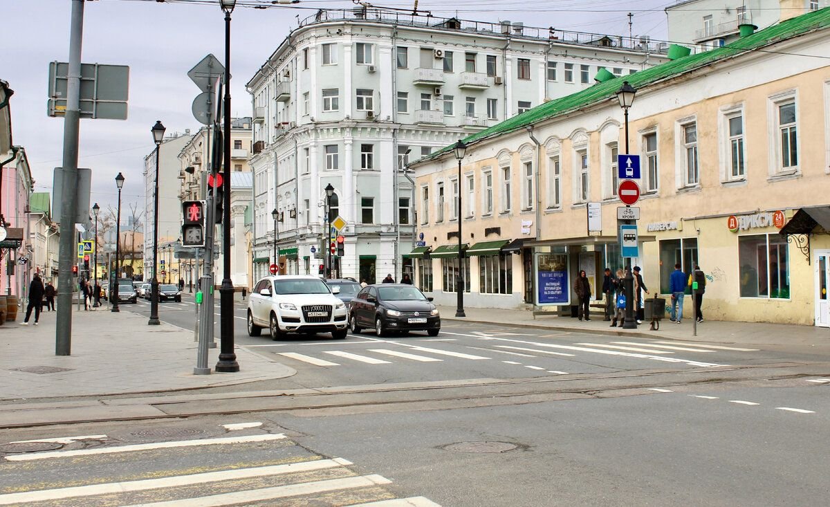 Жилой дом у покровских ворот