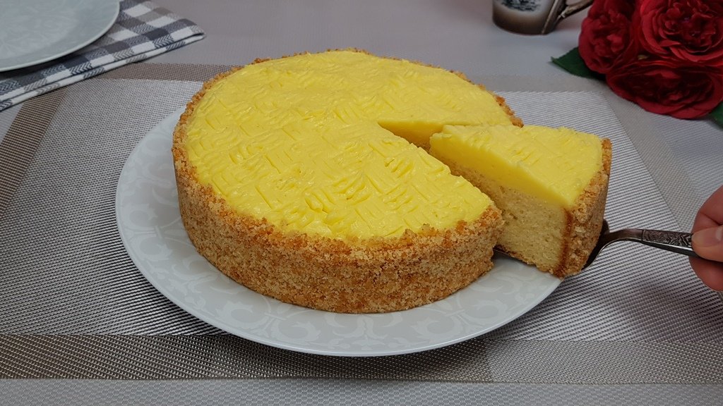 Лимонный пирог с заварным кремом