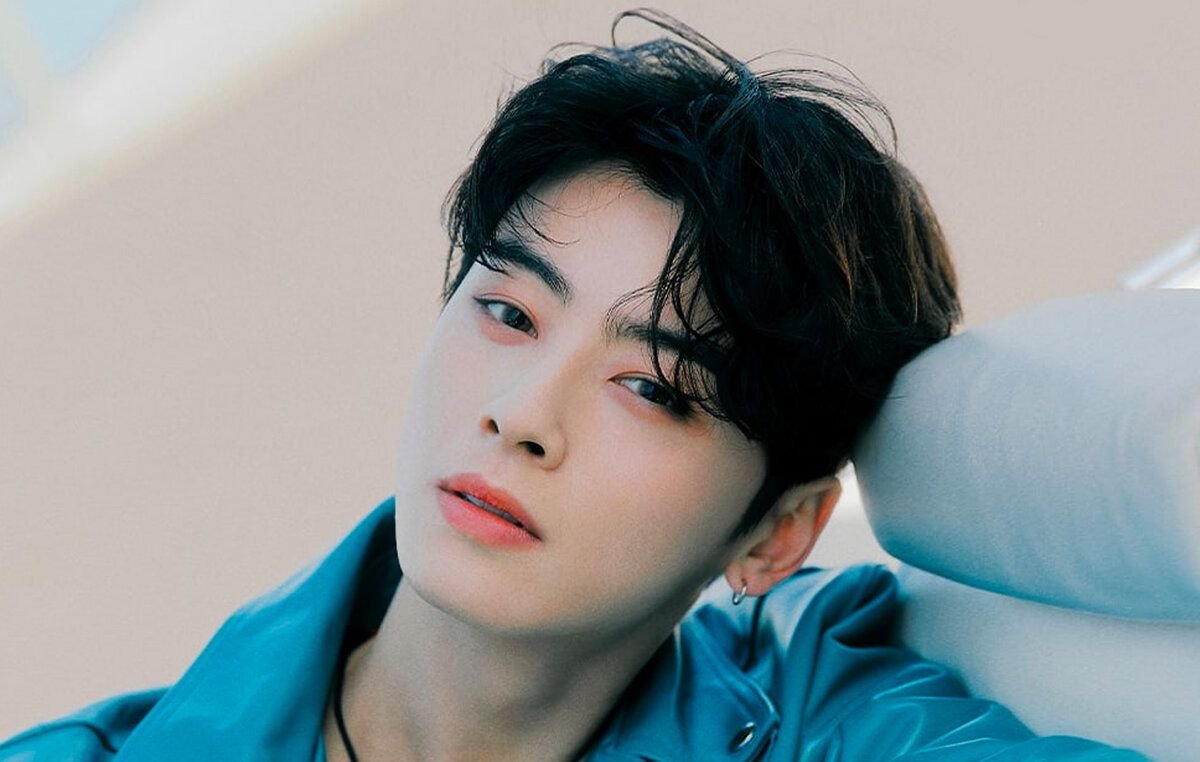 Cha Eun Woo модель 2022