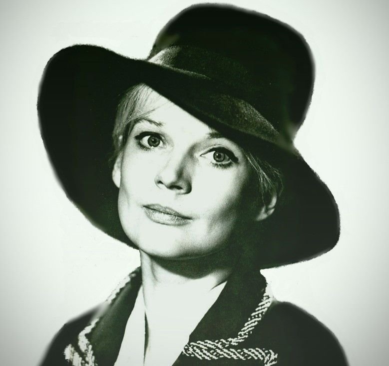 ингрида андриня