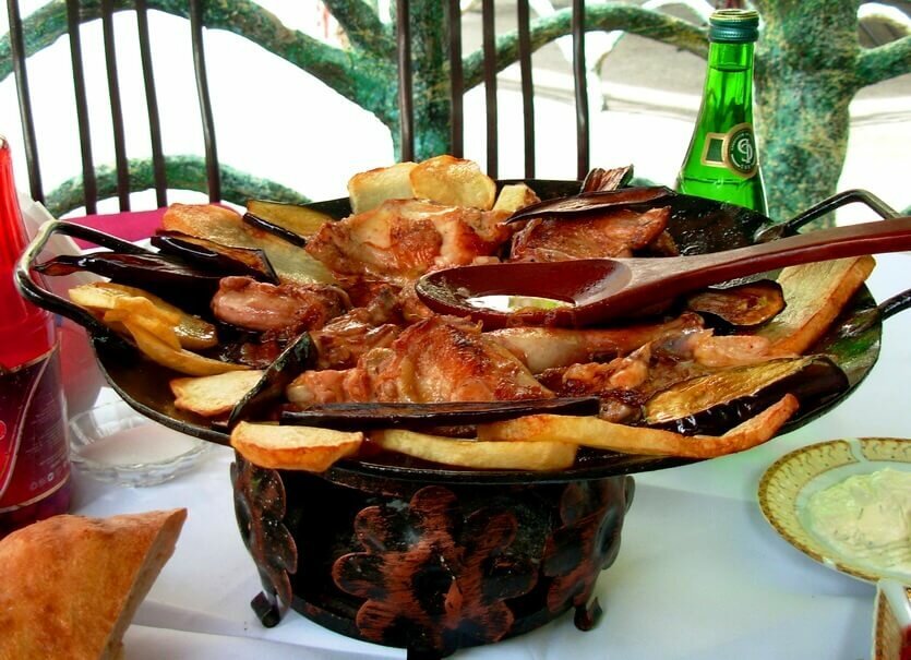 Блюдо садж фото азербайджанской кухни