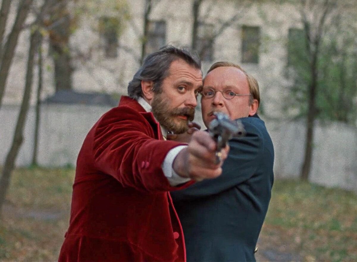 жестокий романс фильм 1984. сколько михалкову в жестоком романсе. никита михалков паратов жестокий романс. жестокий романс афиша. сколько михалкову в жестоком романсе.