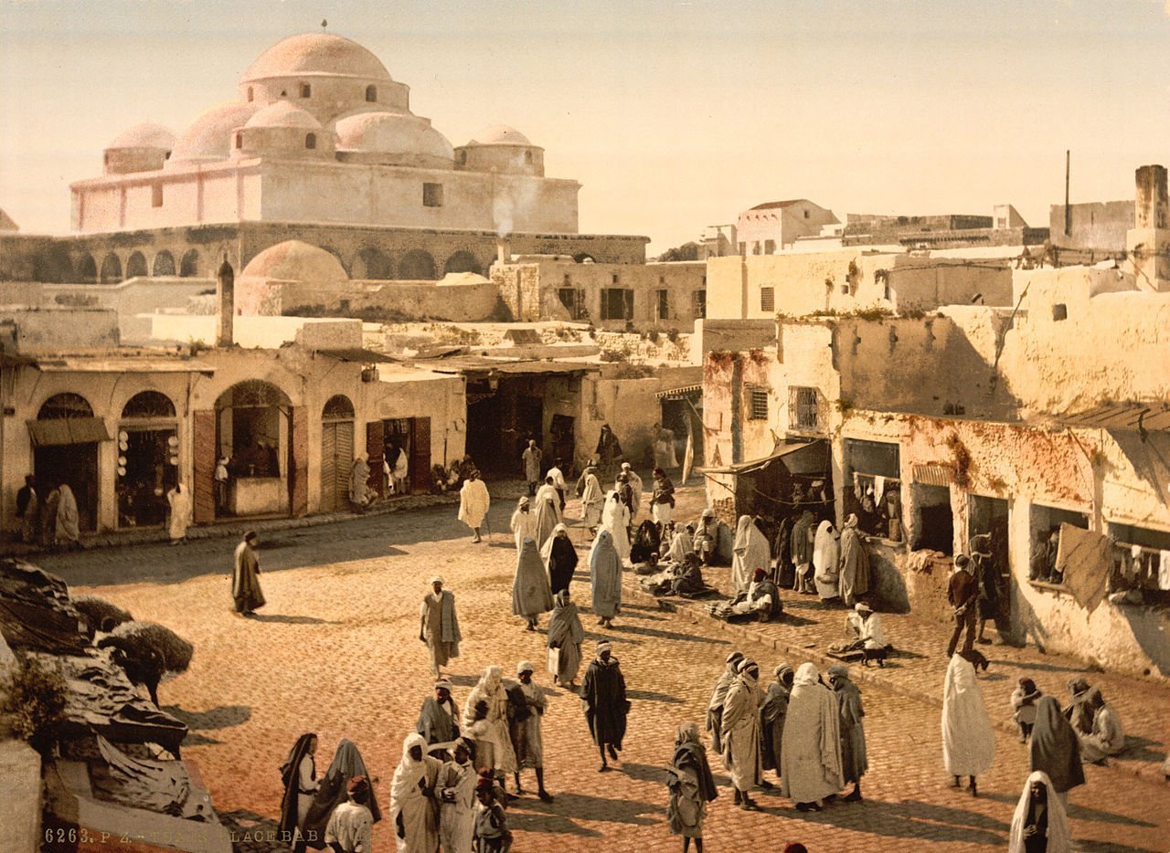 Страна ливия алжир. Медина города Тунис. Алжир 19 век. Магриб Африка 18 век. Тунис 19 век.