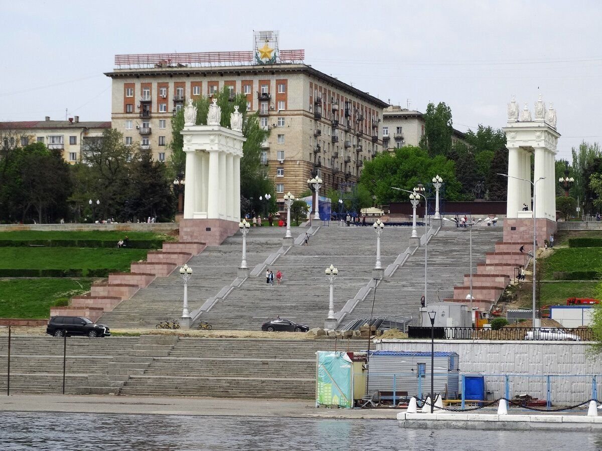 центральная набережная в волгограде