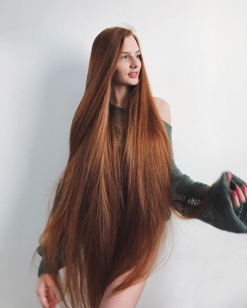 Если у девушки длинные волосы она уже считается красивой