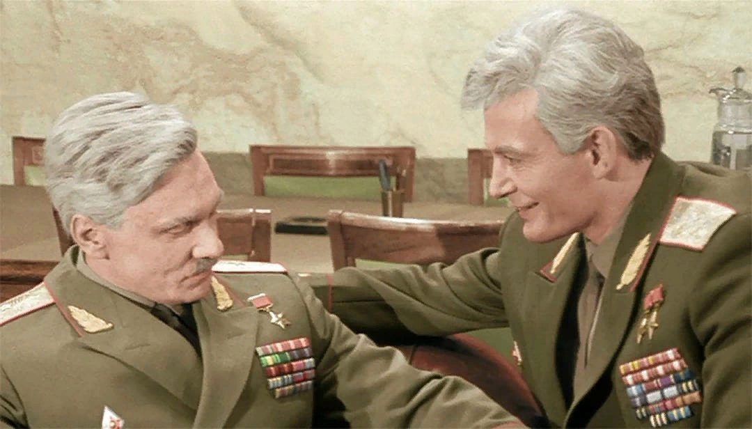 Сколько лет фильму офицеры. Офицеры юматов и лановой. Сколько лет фильму офицеры. Офицеры юматов и лановой. Сколько лет фильму офицеры.