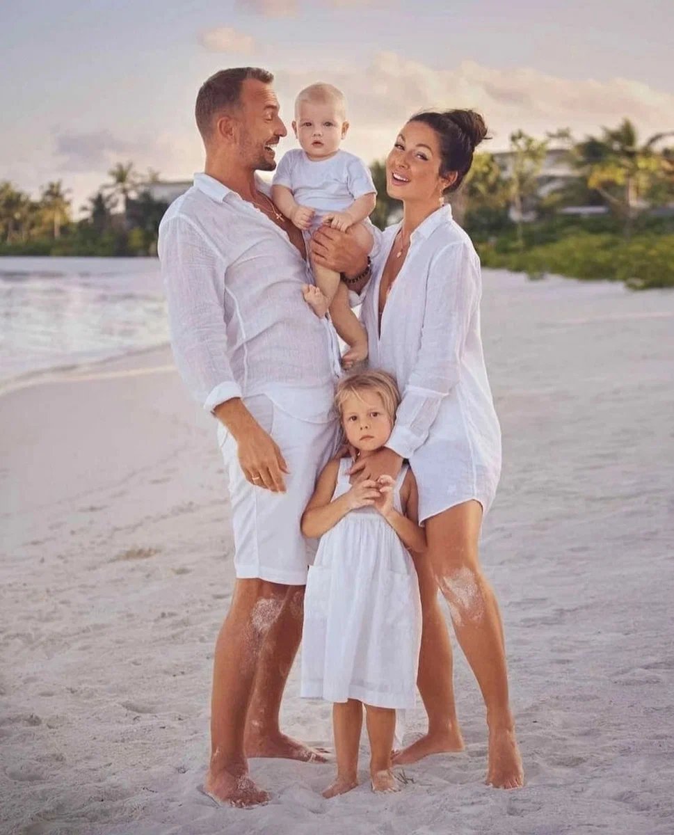 Игорь сивов 2022. Нюша развелась с мужем или нет 2023. Игорь сивов рост муж нюши. Муж нюши игорь сивов. Нюша семья.