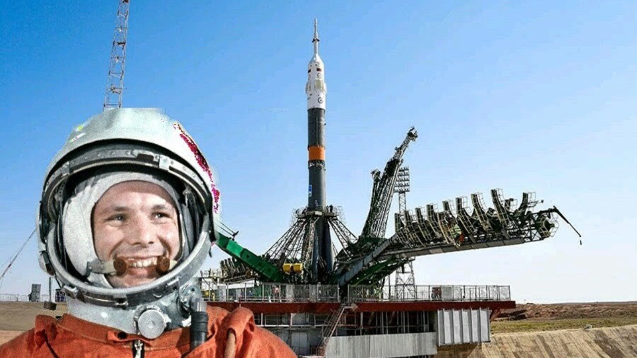 Полет в космос. Космодром Байконур Юрий Гагарин. Байконур Восток 1 Гагарин. Юрий Гагарин Байконур. Гагаринский старт на космодроме Байконур.