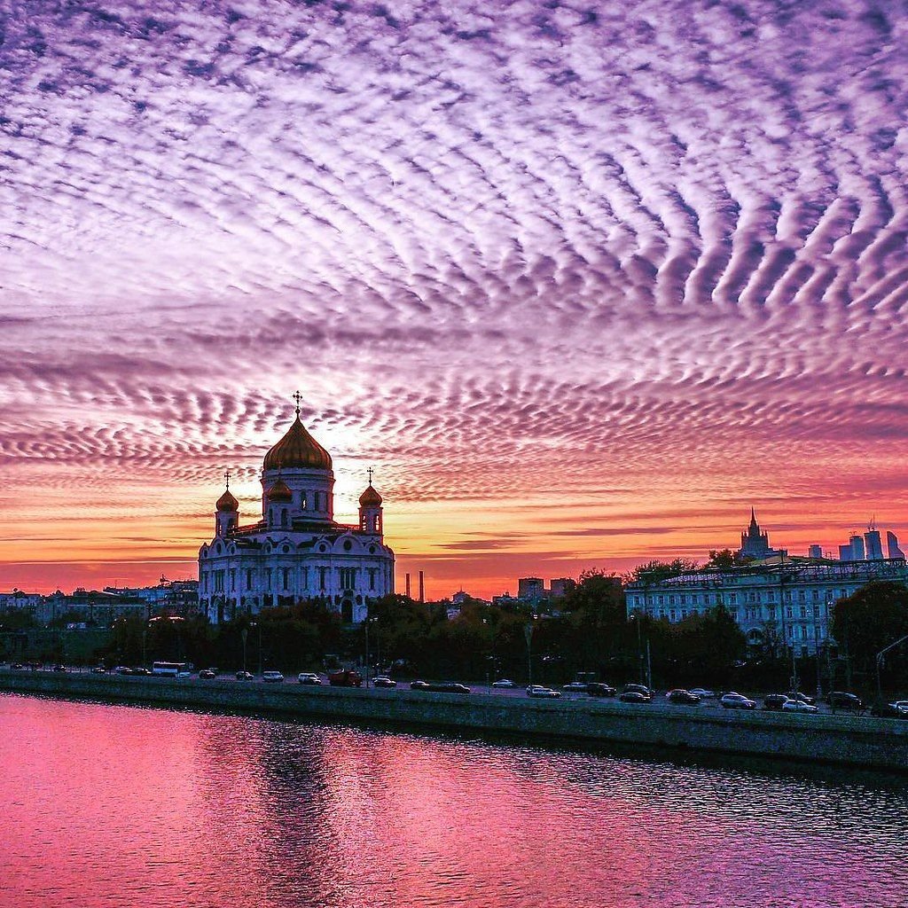 сегодняшний закат в москве