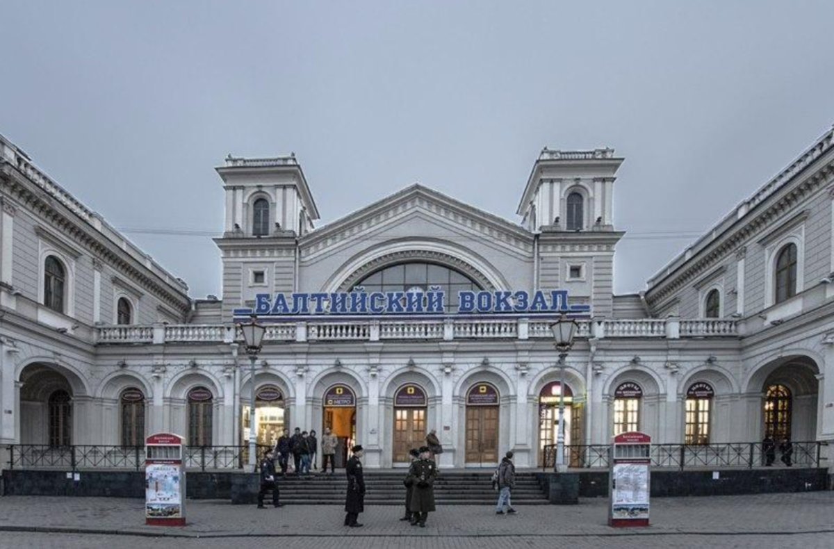 Жд санкт петербург. Балтийский вокзал Санкт-Петербург. Кракау Балтийский вокзал. Здание Балтийского вокзала Кракау. Балтийский вокзал Санкт Петербург Кракау.