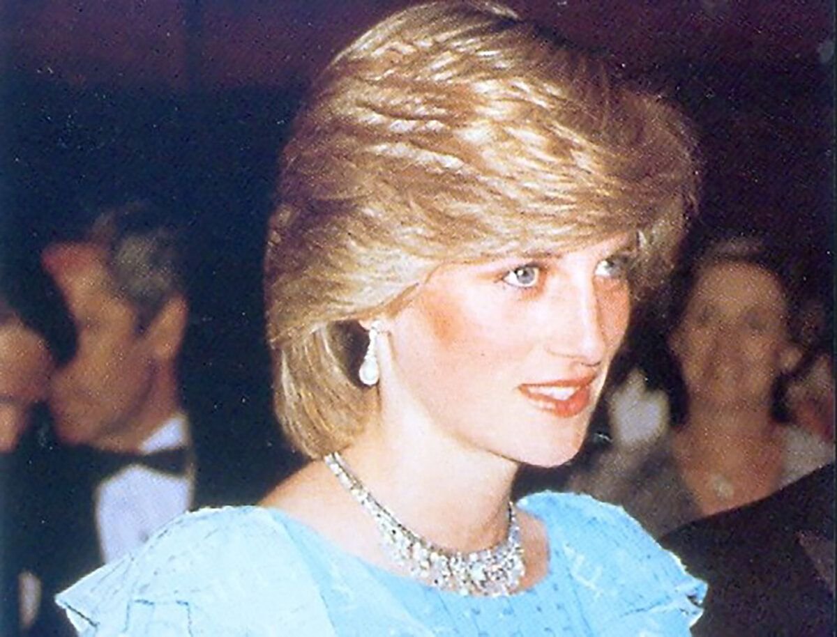 Кукла принцесса Диана 1997 г. (Diana Princess of Wales)