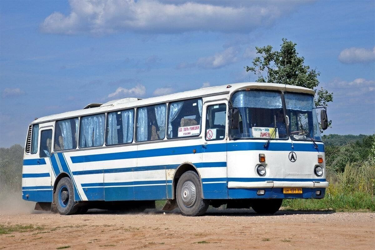 Лаз 699 автобус дальнего. ЛАЗ 699. Автобус ЛАЗ 699р. Автобус ЛАЗ 699. ЛАЗ 699 турист.