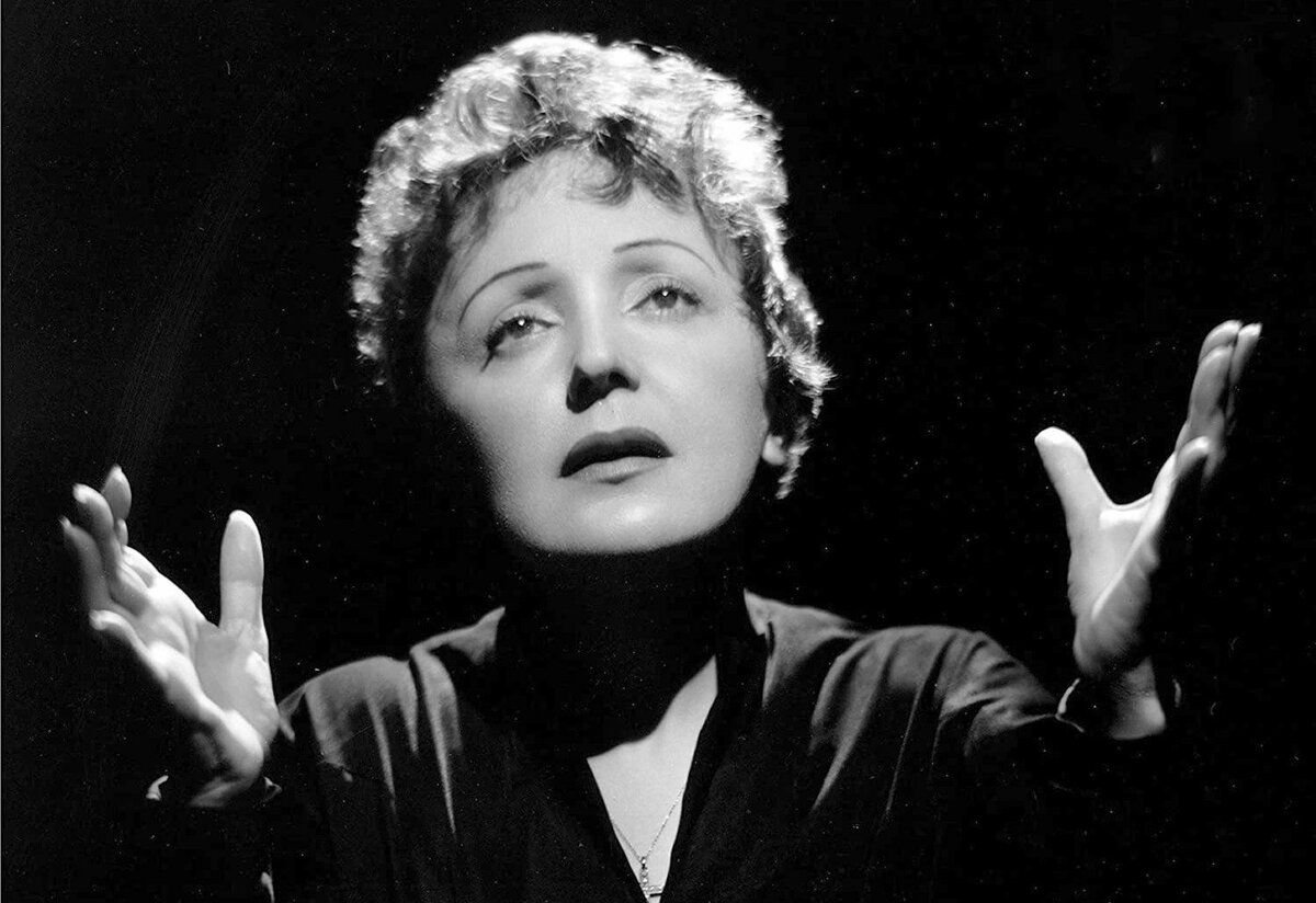 эдит пиаф. гиф для эдитов. эдит пиаф руки. про эдит пиаф. эдит пиаф руки.