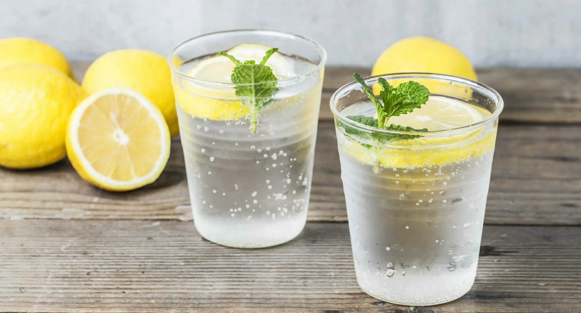 Лемон лид. Лимонад Fresh Lemon. Soda лимонад. Вода с лимоном. Стакан воды с лимоном.