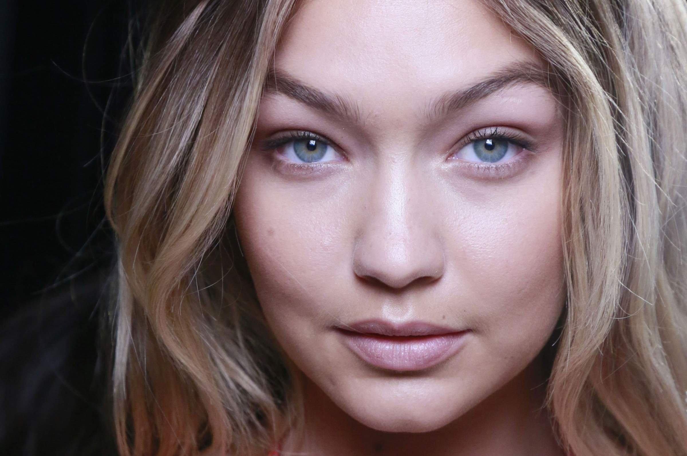 Внешность 10. Джиджи Хадид. Gigi Hadid face. Джиджи Хадид без макияжа и фотошопа. Gigi Hadid лицо.