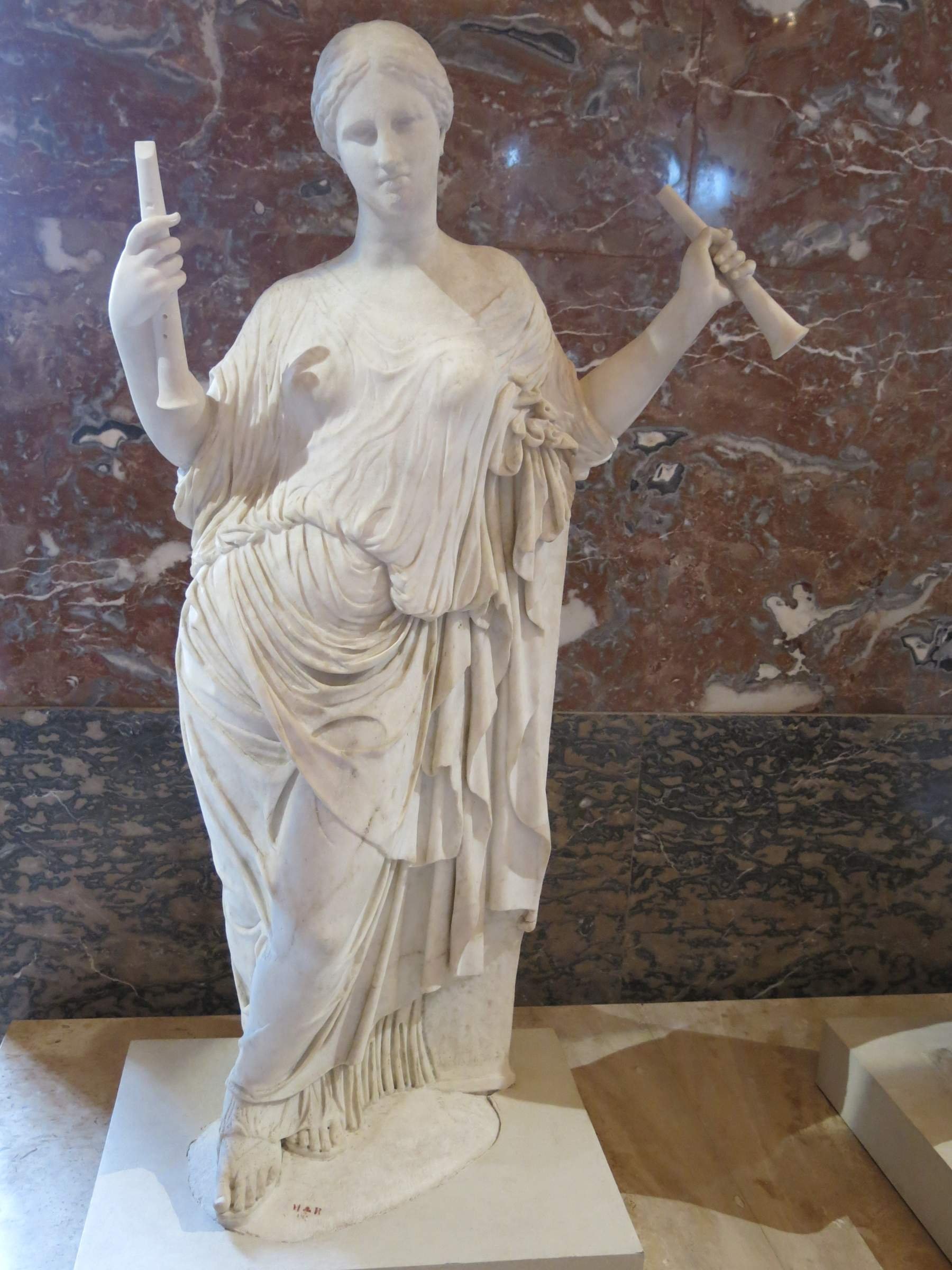 Древнегреческая статуя Богини Афродиты