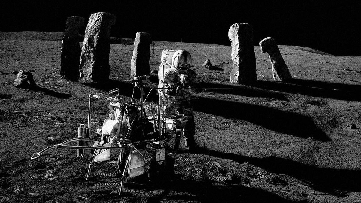 Луна тайное. Рассекреченные снимки Луны НАСА. Секретные снимки Луны НАСА. Засекреченные снимки НАСА Луны. Сооружения на Луне.