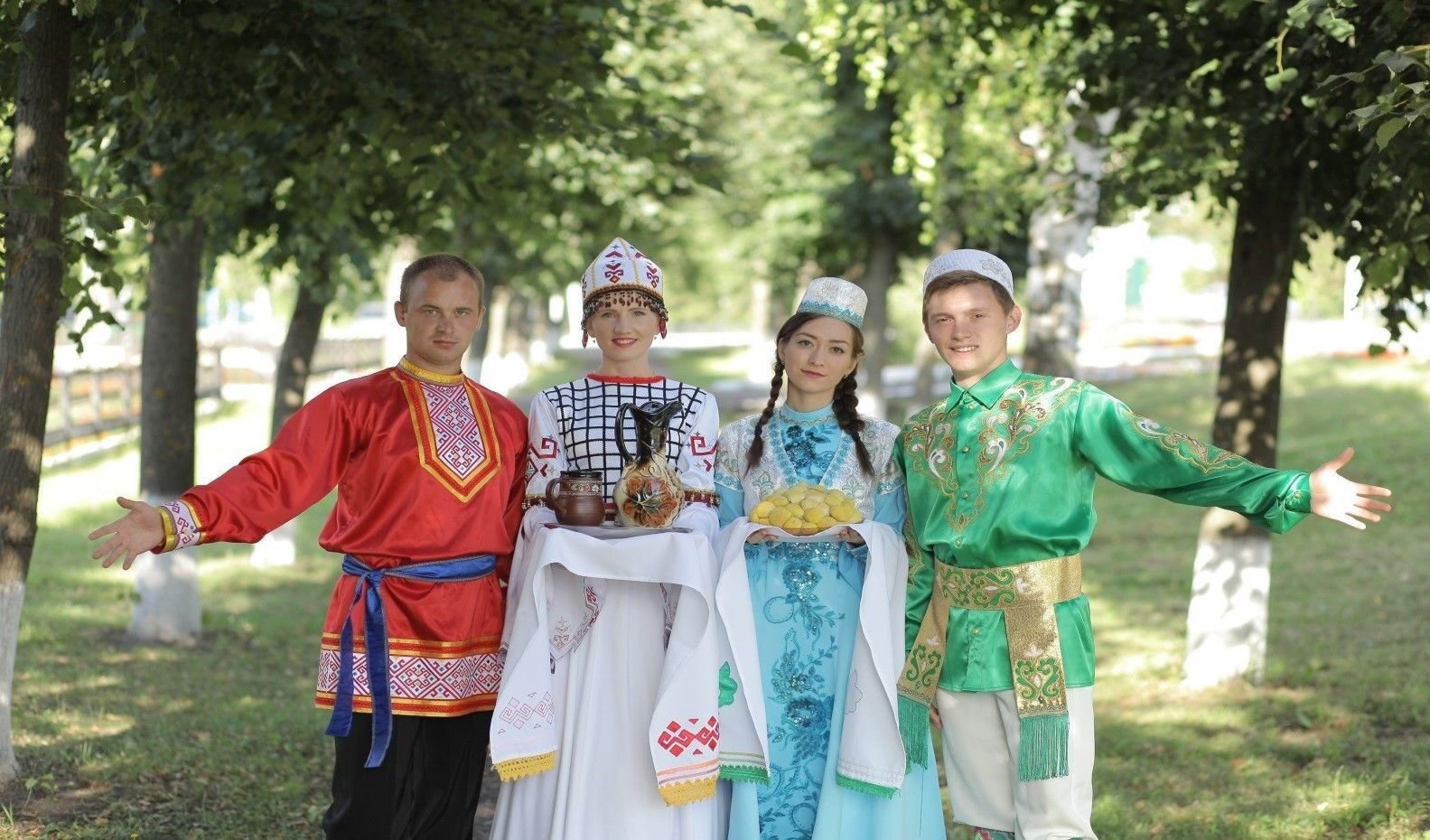 Русско татарск. Чуваши и татары. Татарстан родной край Дрожжановского района. Родной край Дрожжановский Дрожжановский район. Татарские чуваши.