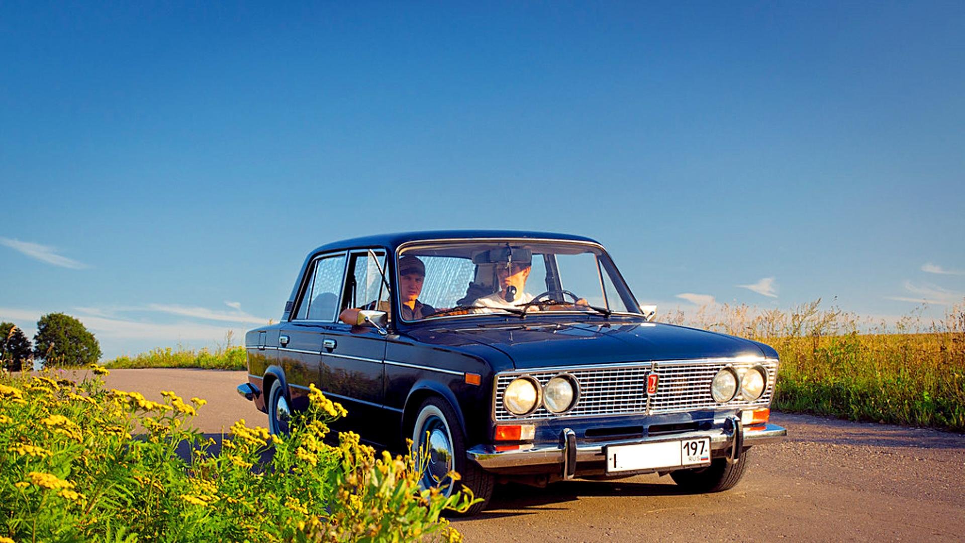 Русский автомобиль. ВАЗ 2103. Лада шестерка ВАЗ 2106. ВАЗ 2103 классика. Жигули ВАЗ 2103 классика.