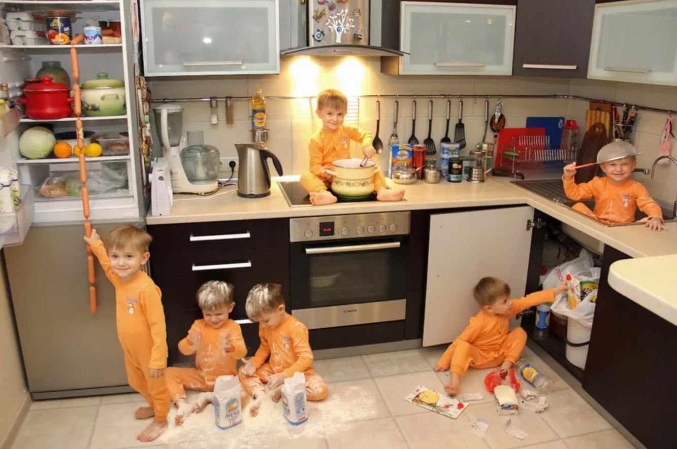 Кухня ребенок вики