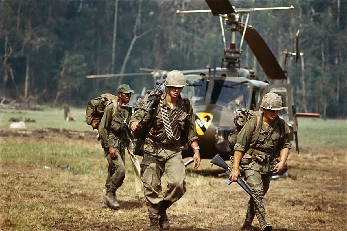 Вьетнам часовой. Военные США во Вьетнаме. Американские солдаты во Вьетнаме.