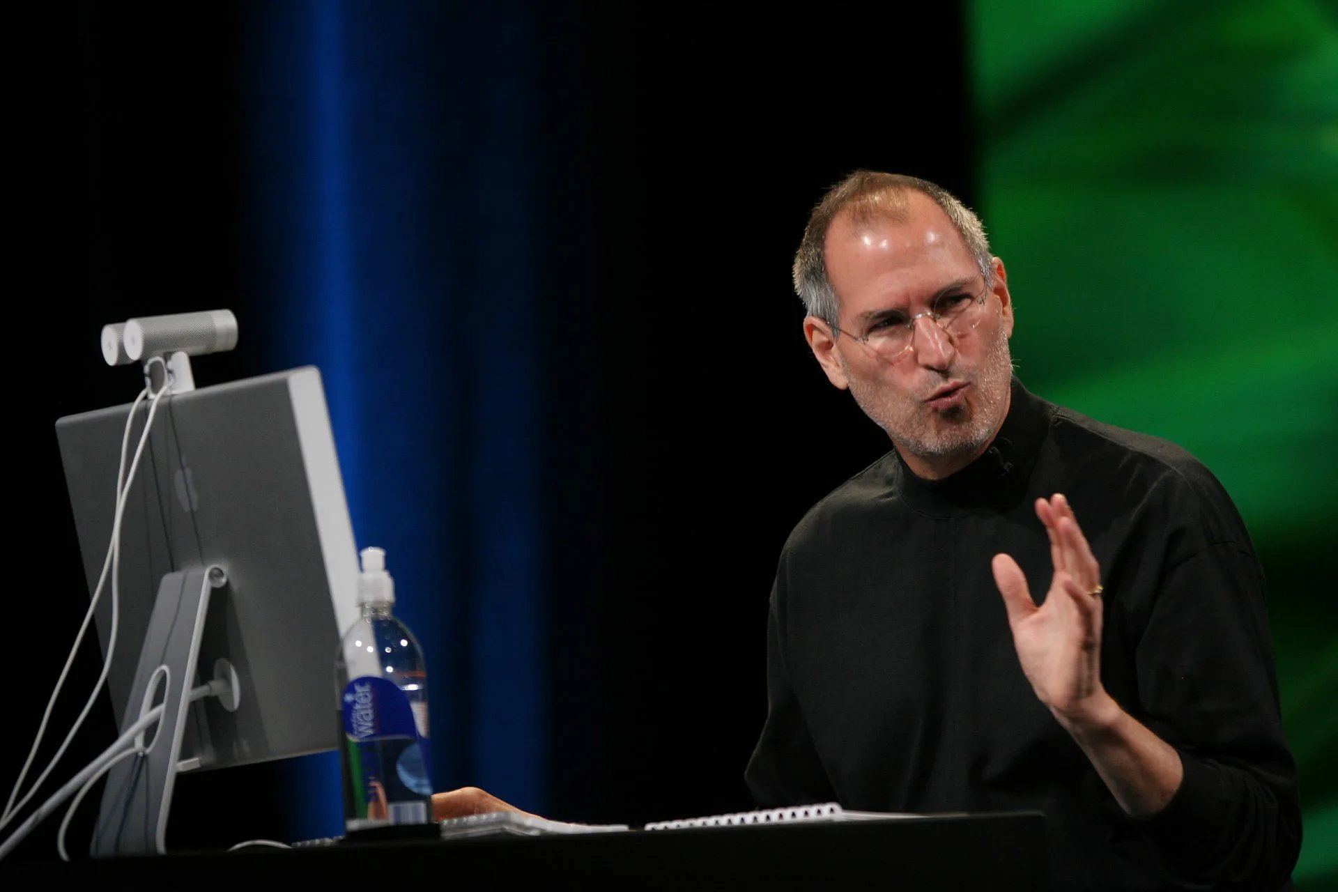 Стив джобс основатели компаний сша. Steve jobs. Apple Steve jobs. Стив Джобс фото. Джобс 2015.