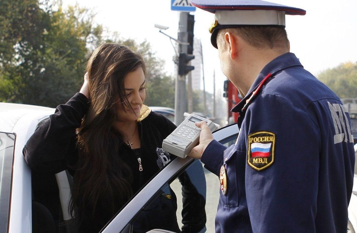 Водитель послал мента и уехал