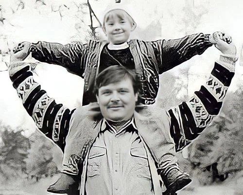 Круг в молодости. Михаил круг в молодости. Михаил круг в детстве. Молодой Михаил круг в молодости. Владимир круг в молодости.