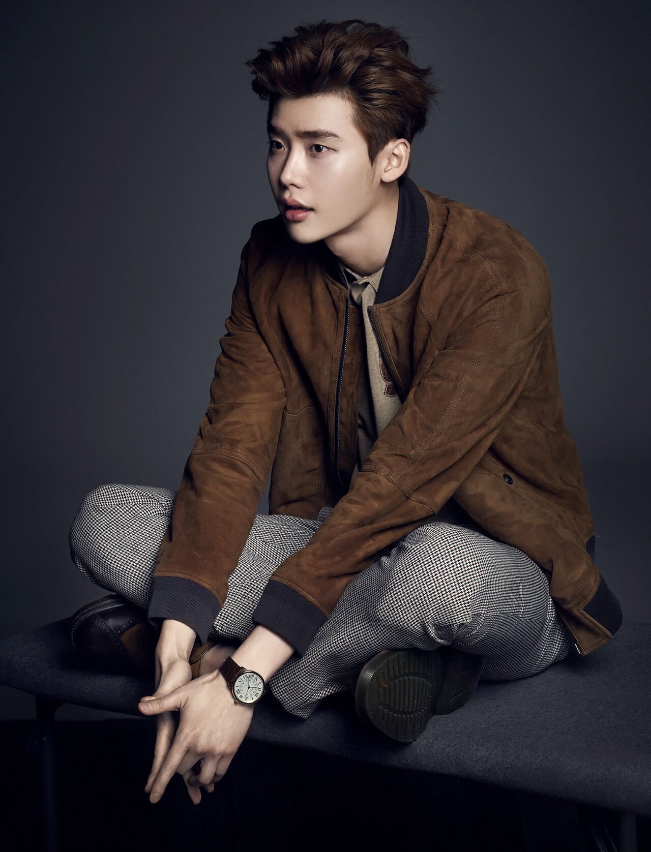 Lee Jong Suk 2020