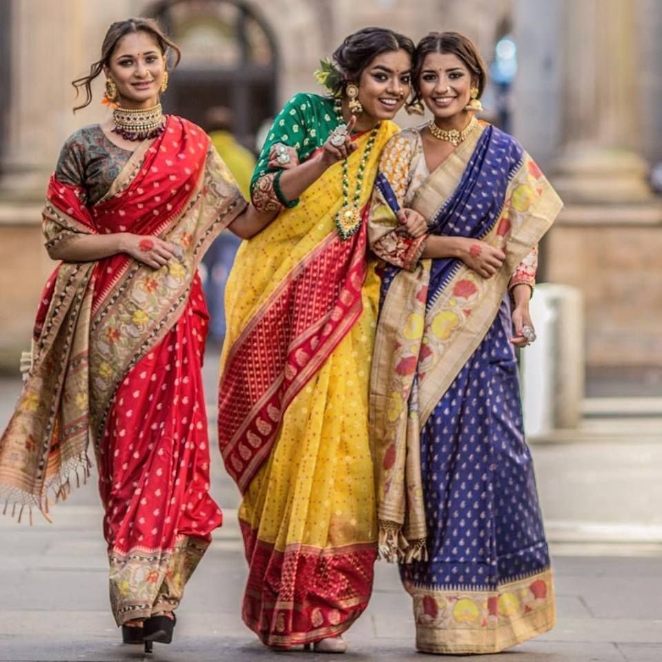Сари индийская одежда