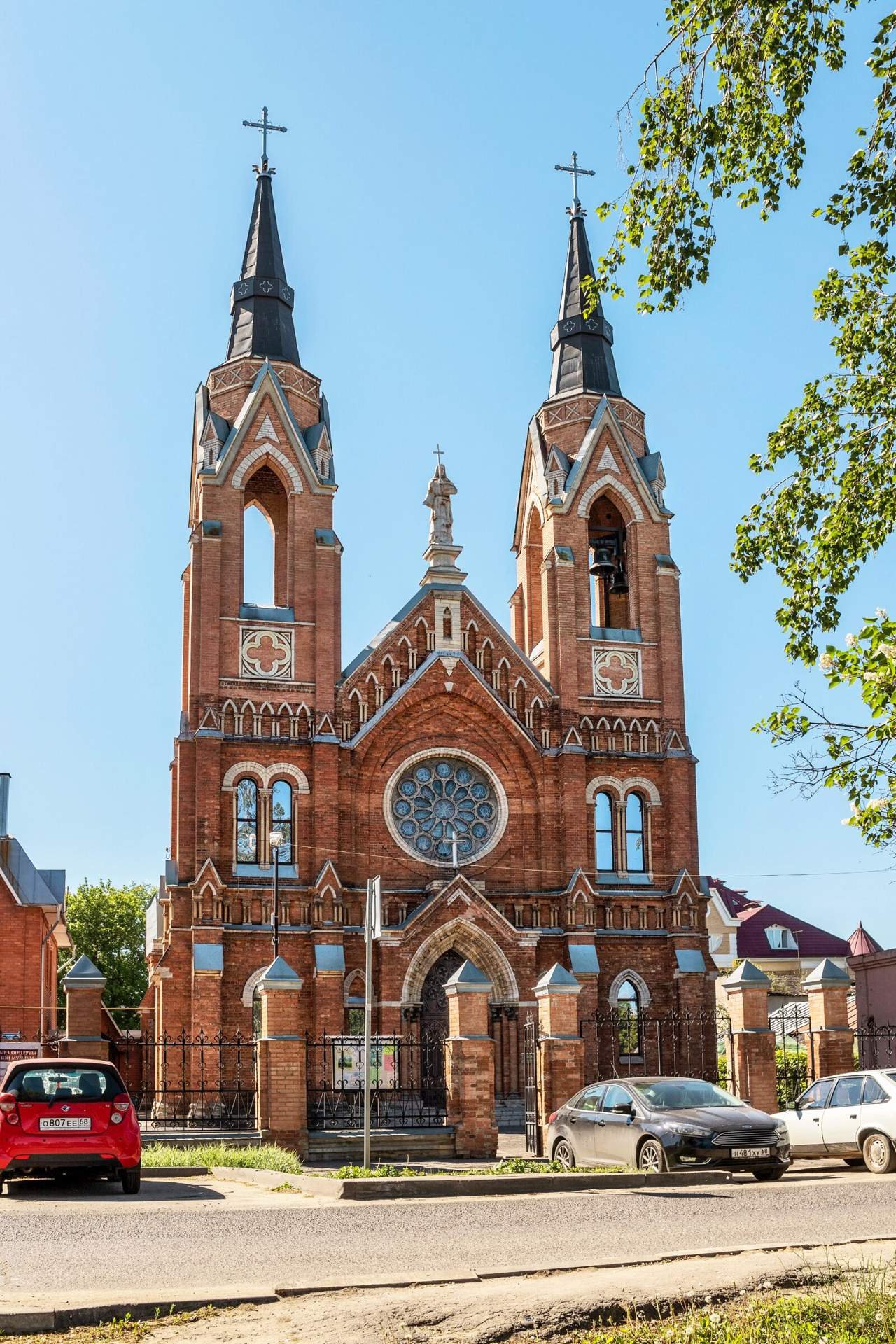 Католический храм в астрахани