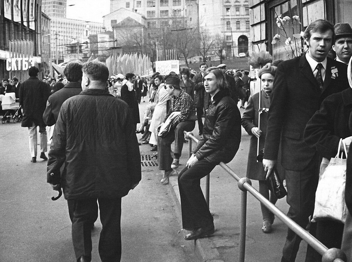 Фотографии 1978 года. Площадь Ногина 1980. СССР В фото Михаила Дашевского. Москва, СССР, 1978 год. Михаил Дашевский фотографии Москвы.