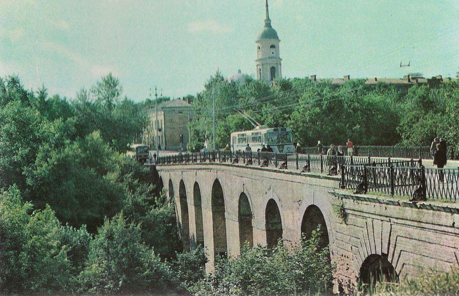 Фото каменного моста в калуге