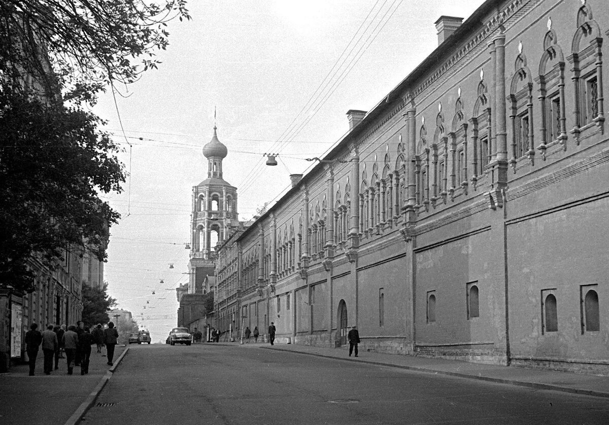 петровский монастырь москва