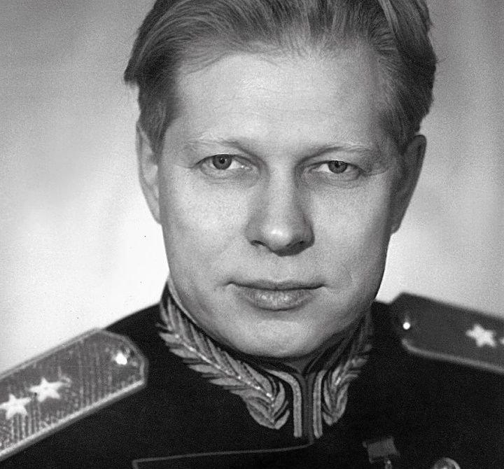 Министр вооружений. Министр вооружений. Министр вооружений. Министр вооружений. Устинов министр обороны ссср.