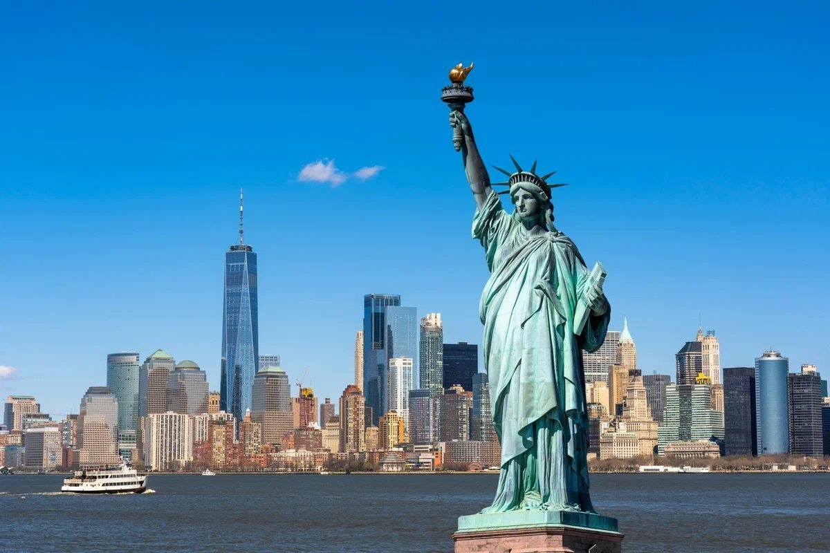 Нью-Йорк Сити статуя свободы