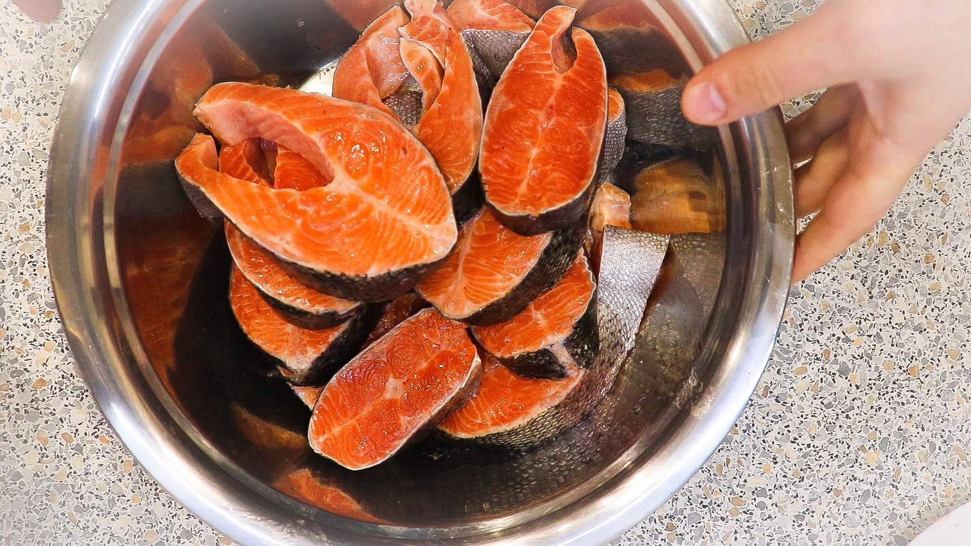 хребты лососевых рыб. хребты форели рецепты. хребты форели рецепты. ребра форели. хребты семги.