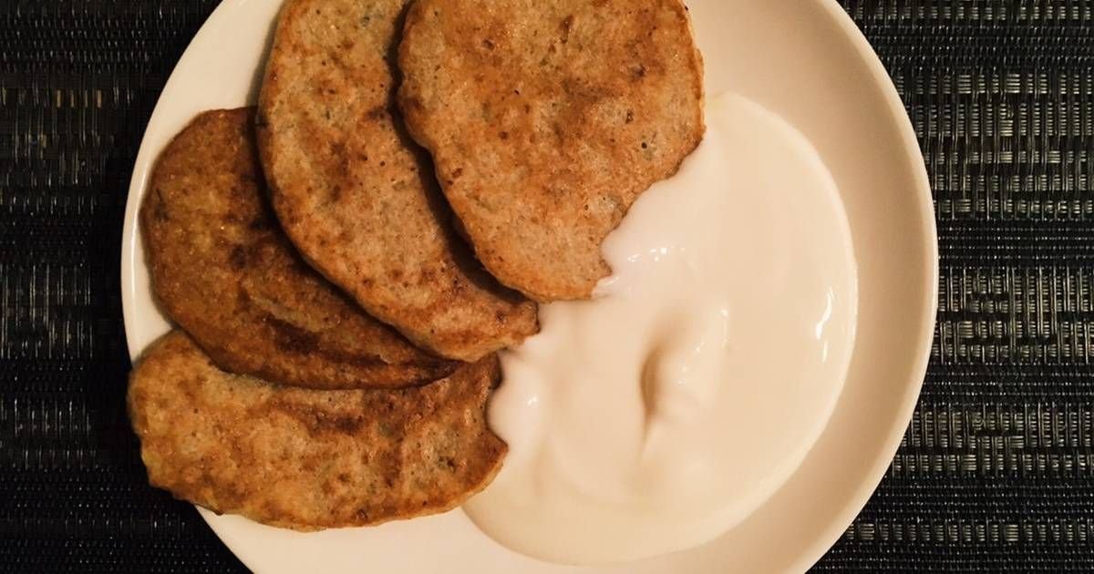 Постные оладушки с бананом