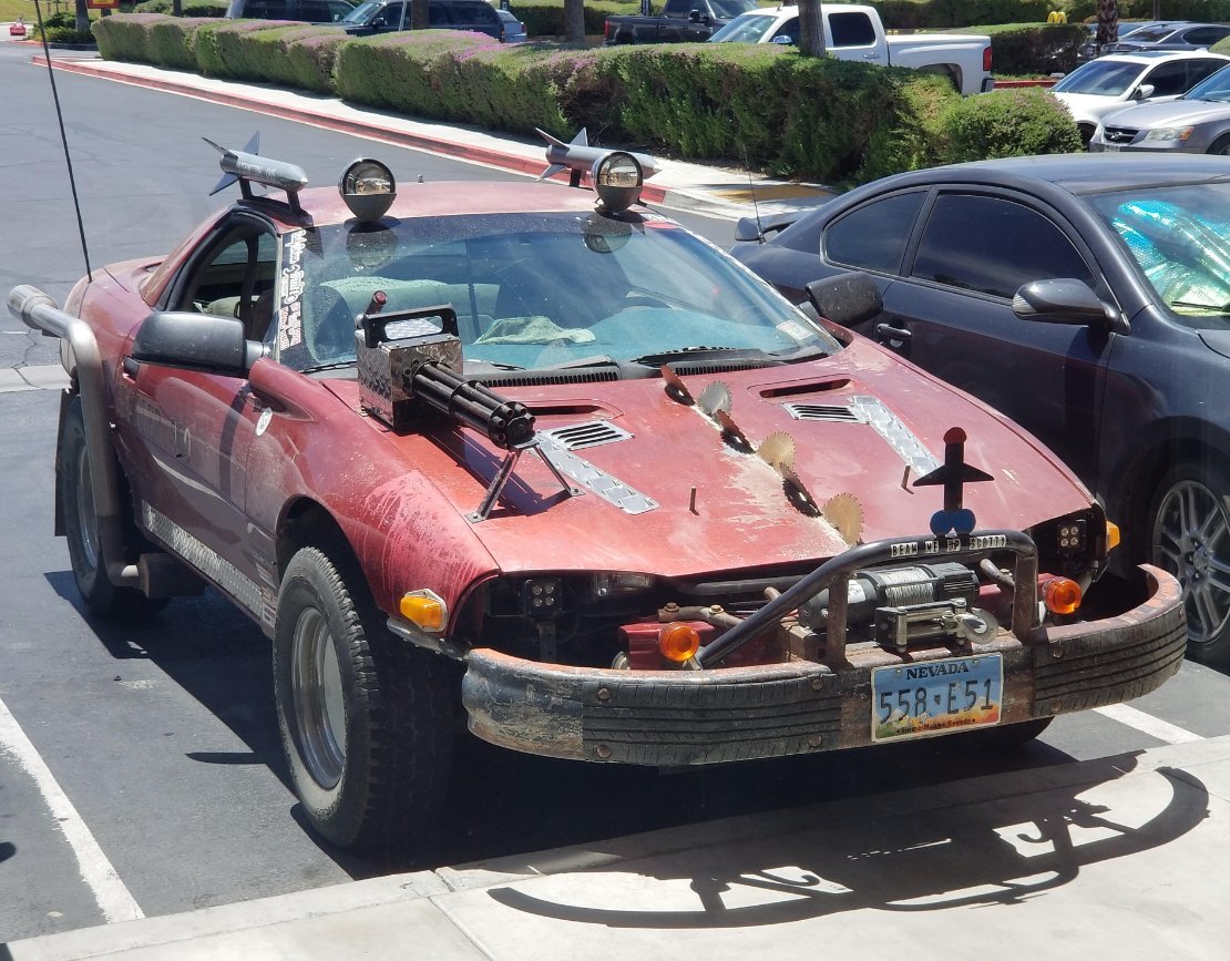 смешные машинки. смешное про машина. приколы про машины. смешные авто. странные машины.