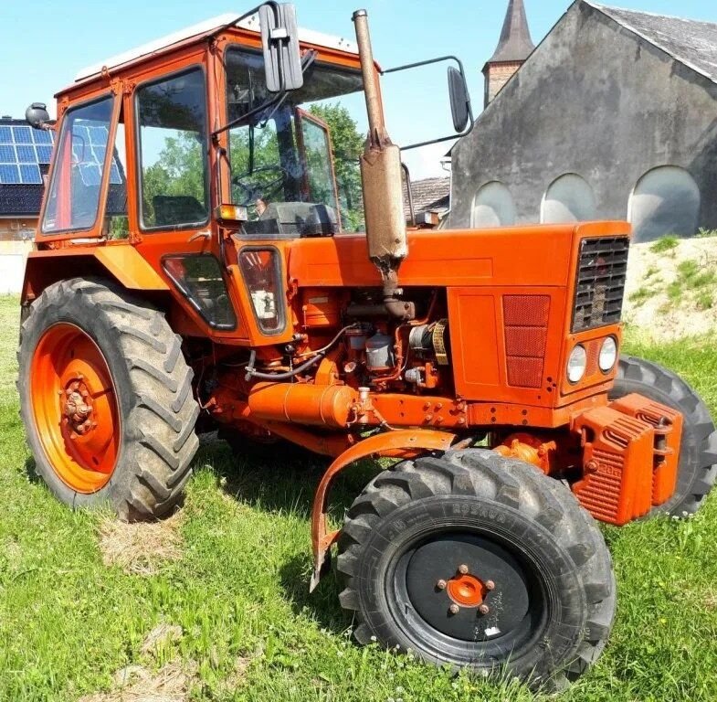 Трактор купить цена недорого. Трактор МТЗ 82. МТЗ 82 оранжевый. МТЗ-80 трактор оранжевый. 999 МД сельхозтехника МТЗ 80-82.