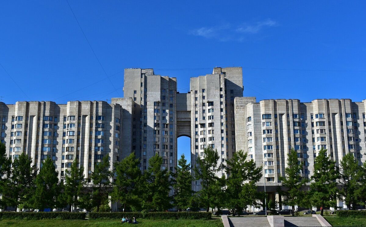 Новосмоленская набережная