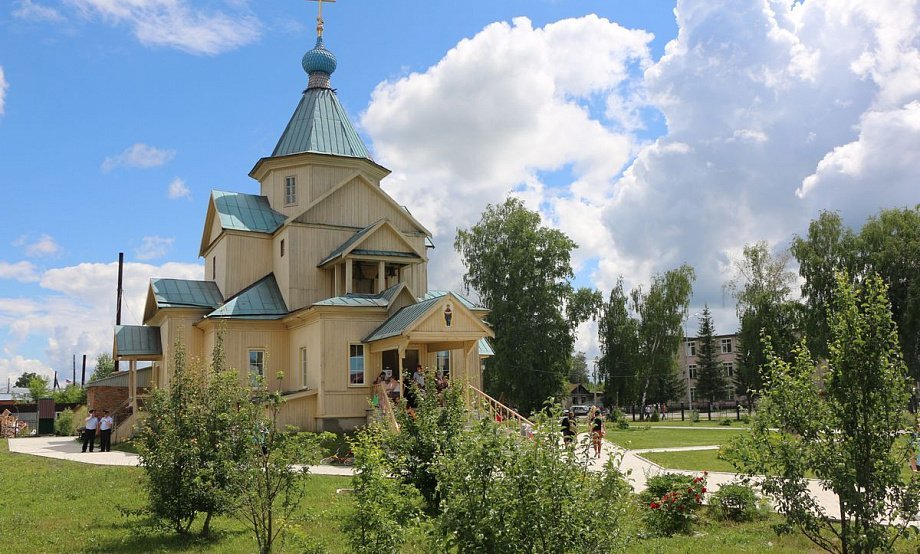 быстрый исток храм покрова пресвятой богородицы. быстрый исток алтайский. быстроистокский район село быстрый исток. село быстрый исток алтайский край. село быстрый исток алтайский край.