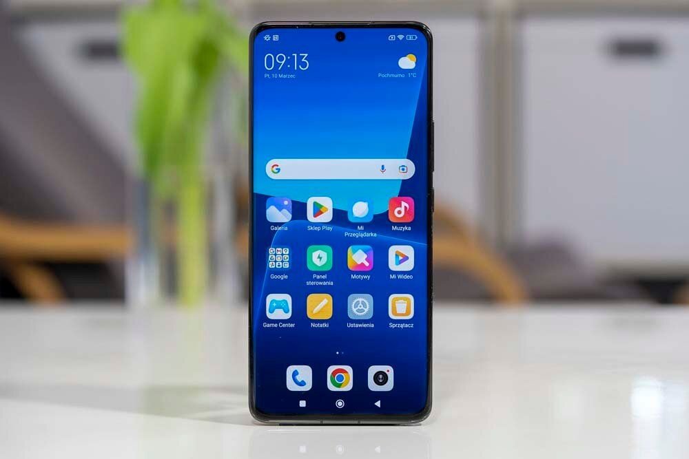 Экран смартфона Xiaomi 13 Pro