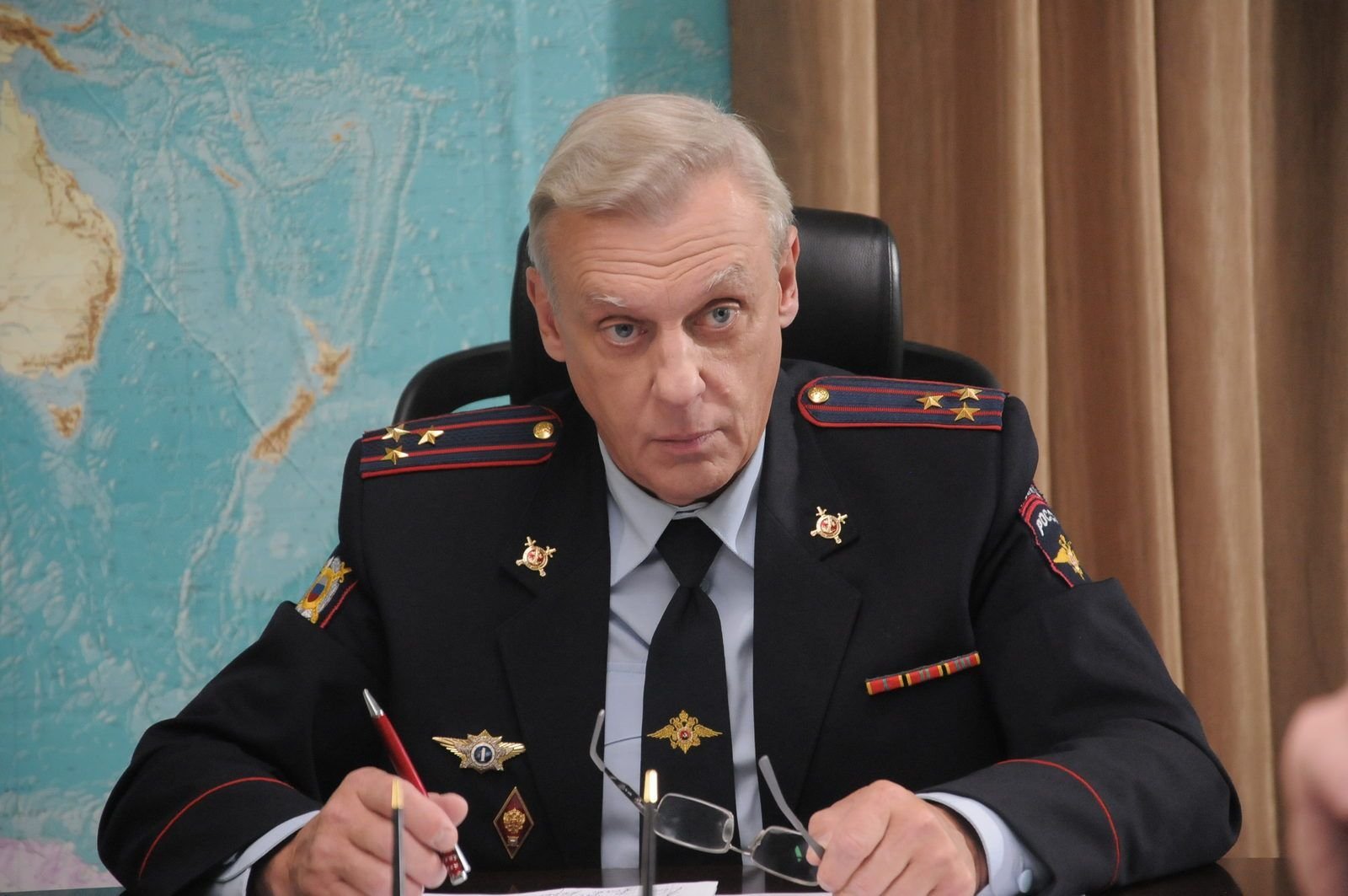 продолжение ментов. продолжение ментов. улицы разбитых фонарей полковник. продолжение ментов. продолжение ментов.