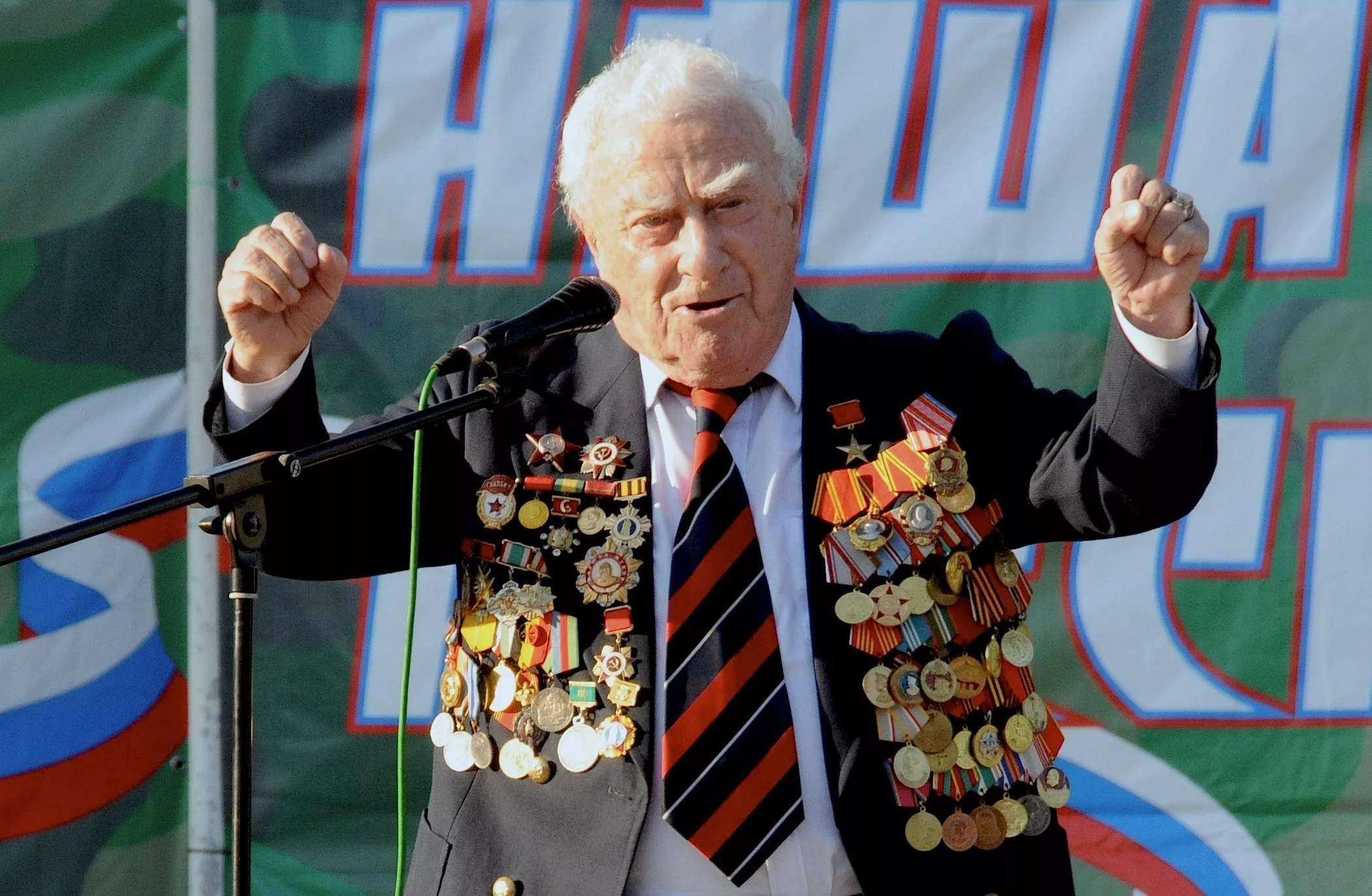 Двойнику сталина дадаеву. Феликс Гаджиевич Дадаев. Феликс Дадаев двойник Сталина. Феликс Дадаев двойник. Газават Дадаев.