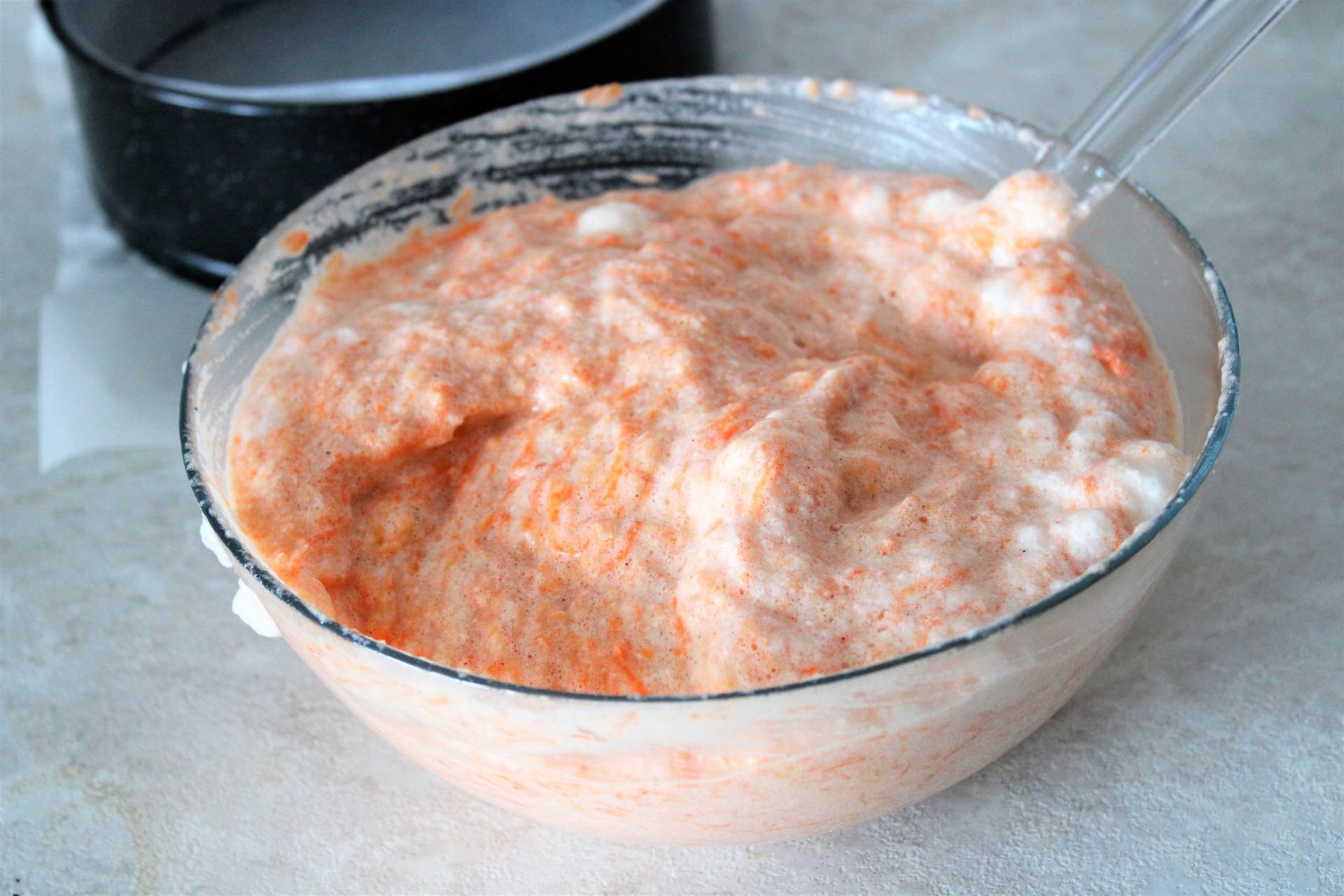 Как в рф 4 добиться деланья творожного теста?. Хворост блюдо. Невидимый яблочный пирог. Вкуснотеевъ восточные сладости хворост. Булочку что ворту тает рецепт.